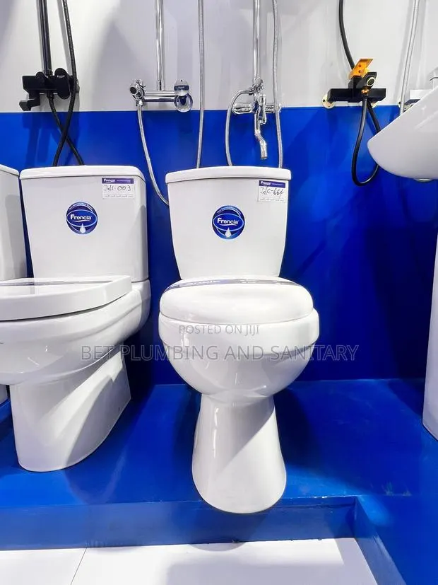 Big Tank Water Closet_wc_close Couple Wc · Photo 1