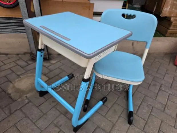 Adjustable Kids Desk and Chair Set · Photo 1
