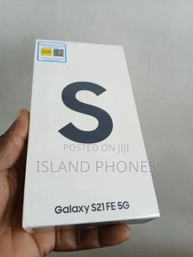 New Samsung Galaxy S21 FE 128 GB Black · Photo 1