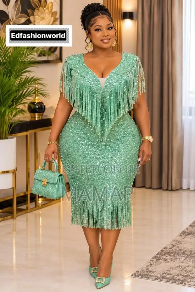 Luxury Classy High Grade Women's Dress · Photo 1