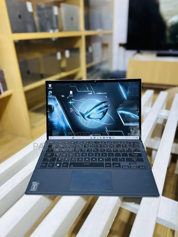 New Laptop Asus ROG Flow Z13 GZ301 16GB Intel Core I9 SSD 1T · Photo 1
