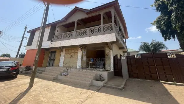 3bdrm Apartment in School Junction for rent · Photo 1