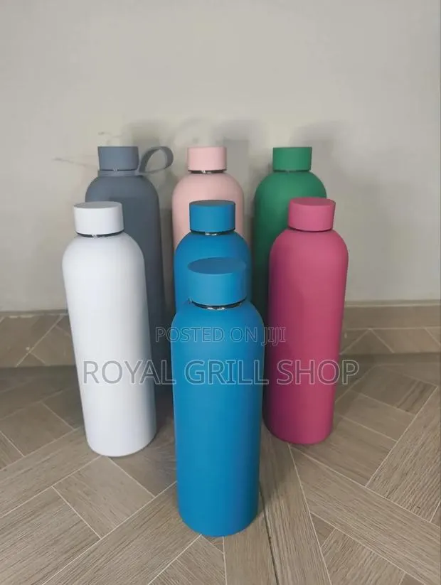 750ML Luxurious Vacuum Bottle Steel for Both Hot Cold Liquid · Photo 1