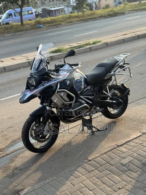 BMW R1250GS 2024 Blue · Photo 1