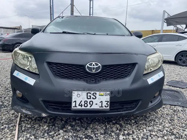 Toyota Corolla 2008 Black · Photo 1