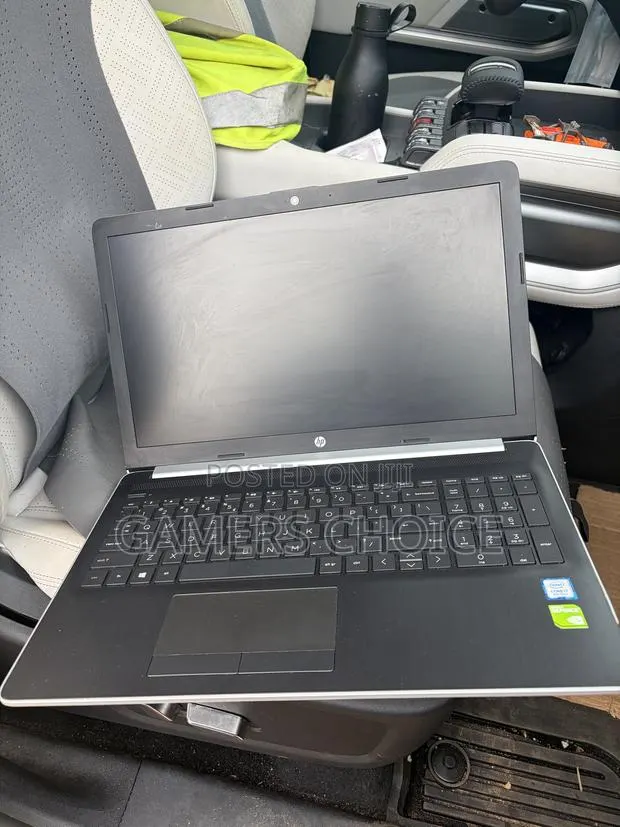 Laptop HP 15-da3007nia 8GB Intel Core i7 SSD 1T