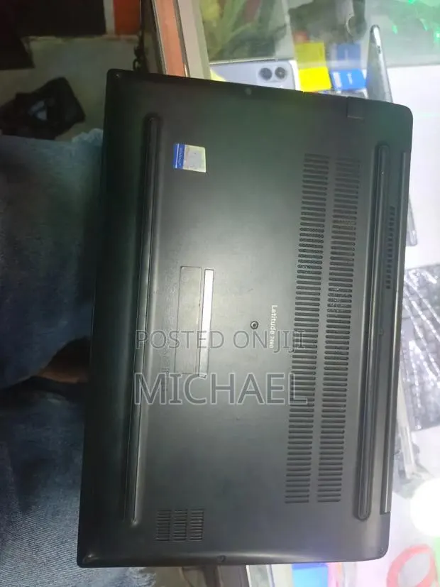 Laptop Dell Latitude 7480 8GB Intel Core i5 SSD 500GB · Photo 1