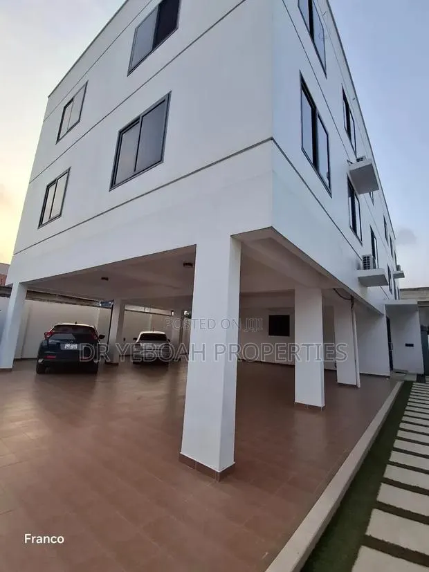 2bdrm Apartment in Spintex Palace, Baatsona Total for rent · Photo 1