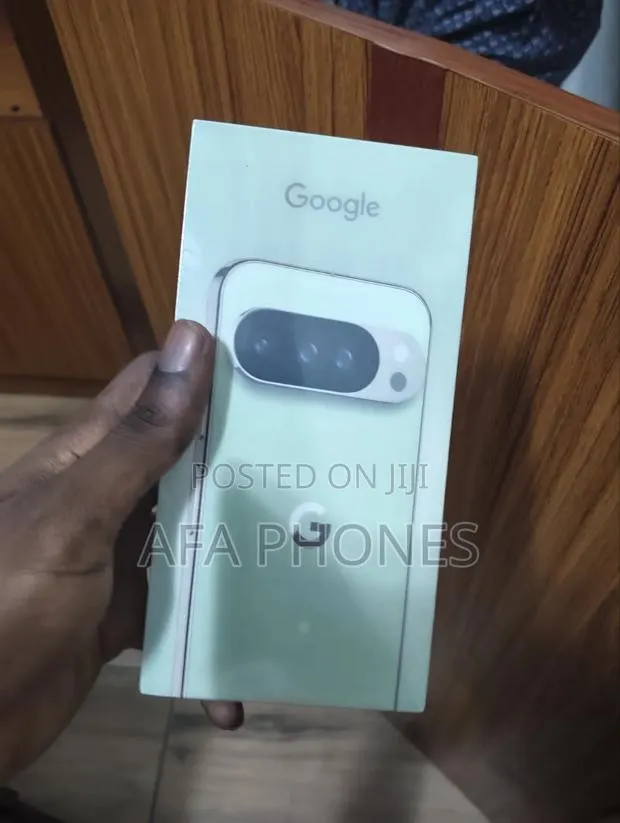 New Google Pixel 10 Pro 128 GB Blue · Photo 1