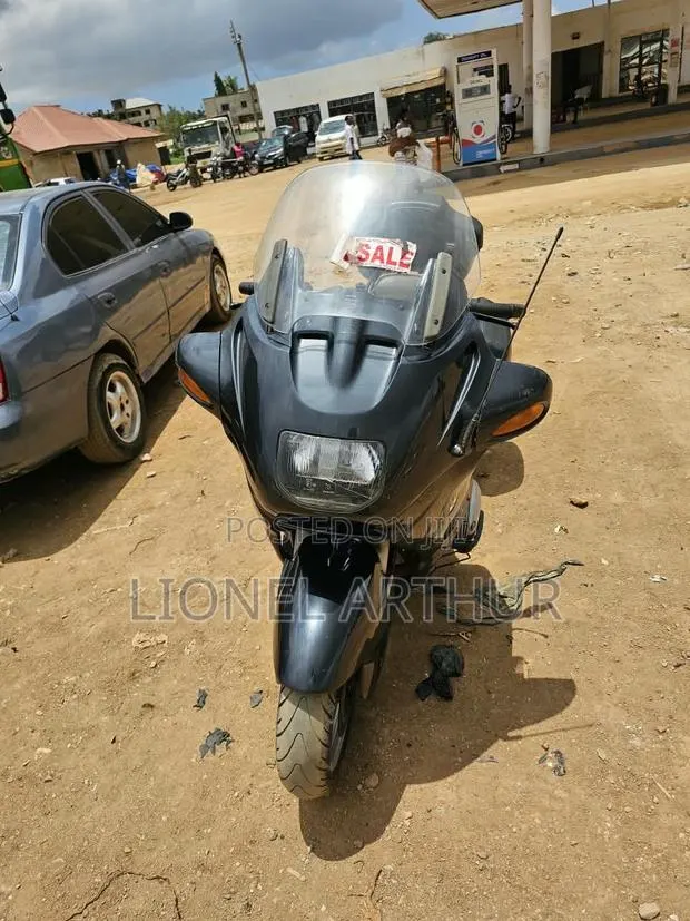 BMW 1150R 2019 · Photo 1