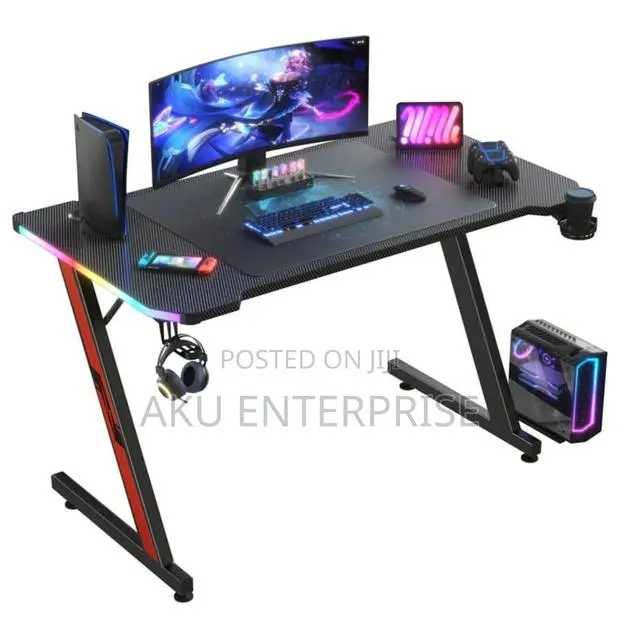 Gaming Table · Photo 1