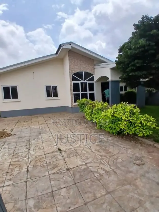 3bdrm House in Oyarifa for rent · Photo 1