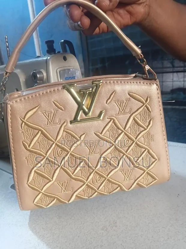 Executive Handbag for Ladies · Photo 1