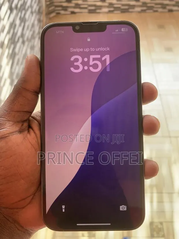 Apple iPhone 13 Pro Max 256 GB Silver · Photo 1