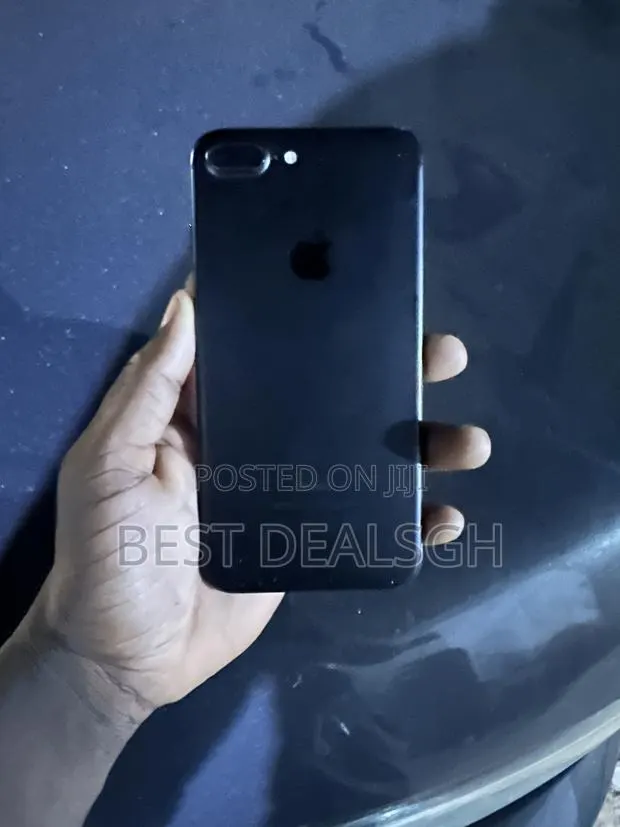 Apple iPhone 7 Plus 256 GB Black · Photo 1