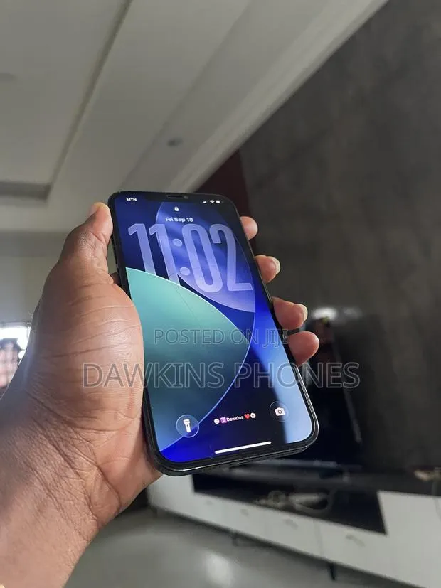 Apple iPhone 12 Pro Max 128 GB Blue · Photo 1