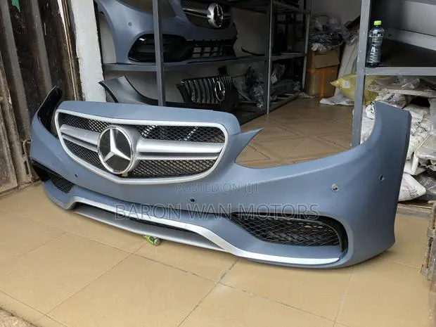 W212 E350 Amg Front Bumper Complete Available · Photo 1