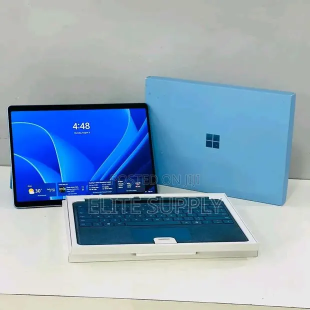New Microsoft Surface Pro 512 GB Blue · Photo 1