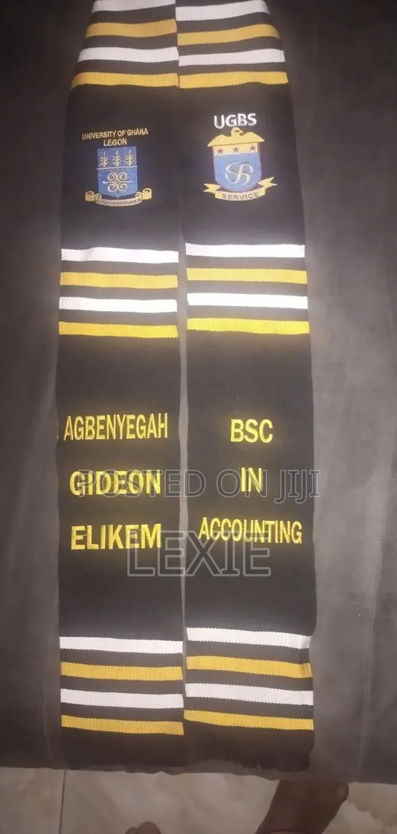 Plain and Customized Kente Sashes · Photo 1