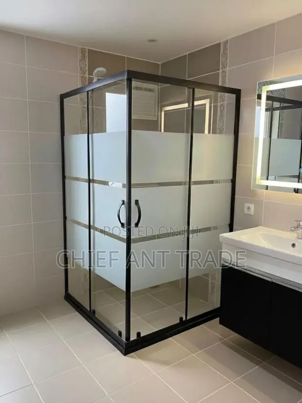 Black Shower Cubicle 120*90cm · Photo 1