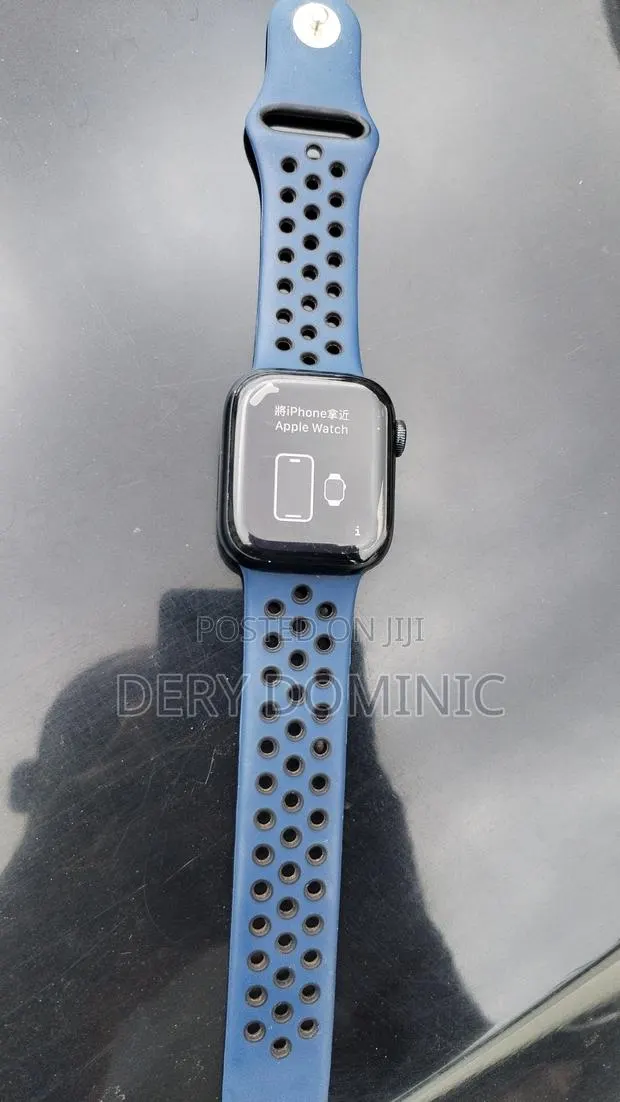 Apple Watch Series 9 41mm · Photo 1