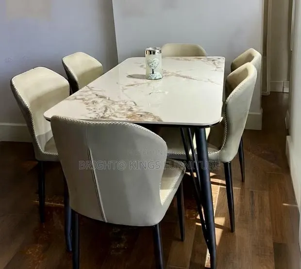 Dining Set · Photo 1