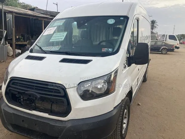 Ford Transit-350 2017 White