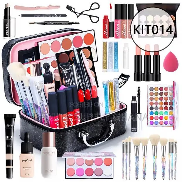 Makeup Products · Photo 1