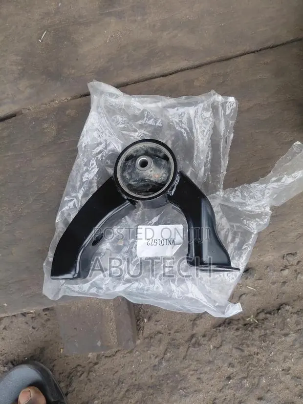 Gearbox Seat Mitsubishi Outlander 2008, 2010, 2012, 2015, 2017 · Photo 1
