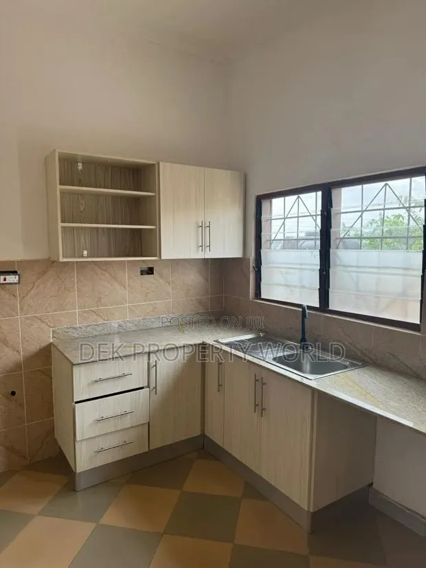 3bdrm House in Ga East Municipal for rent · Photo 1