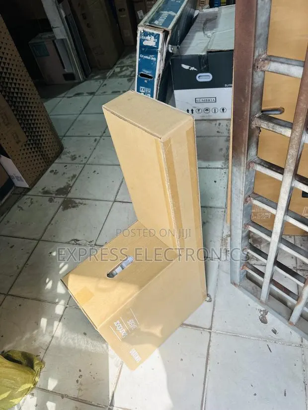 Grab Your Favorite Samsung B450f · Photo 1