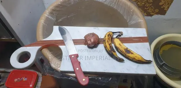 Hard Marble Chopping / Serving Board · Photo 1