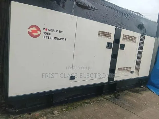 Reliable SDEC 200kVA Diesel Generator for Factories Hotels · Photo 1