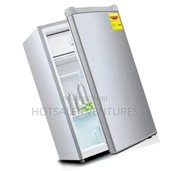 Quality SIGMA 91 LTR Single Door Table Top Refrigerator – STTF-M101 · Photo 1