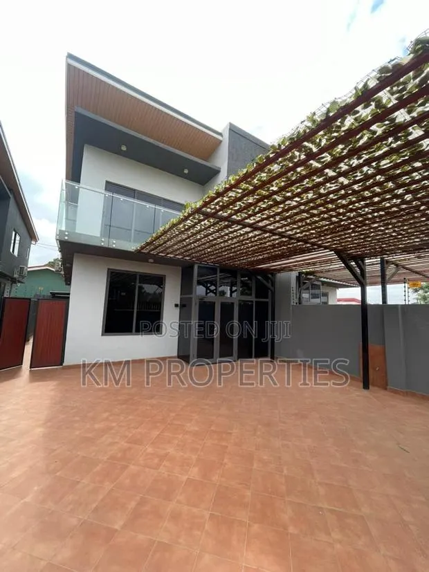 Furnished 3bdrm Duplex in West Legon for rent · Photo 1