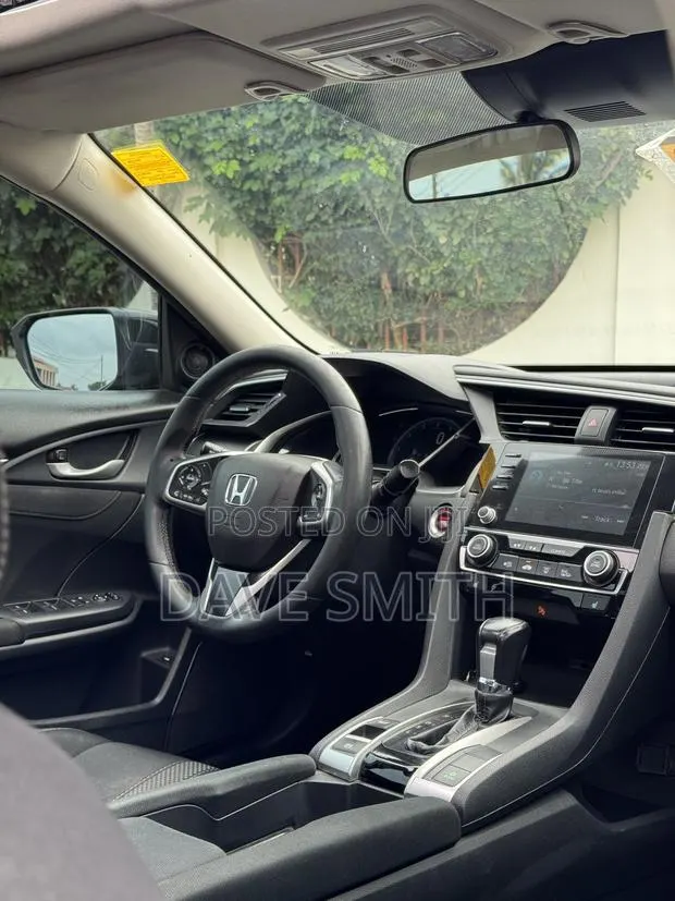 Honda Civic EX Sedan 2019 Black · Photo 1