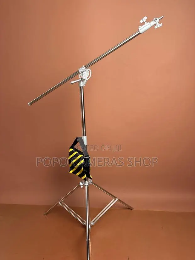 2.8m Heavy Duty Silver Boom Stand With Sand Bag · Photo 1