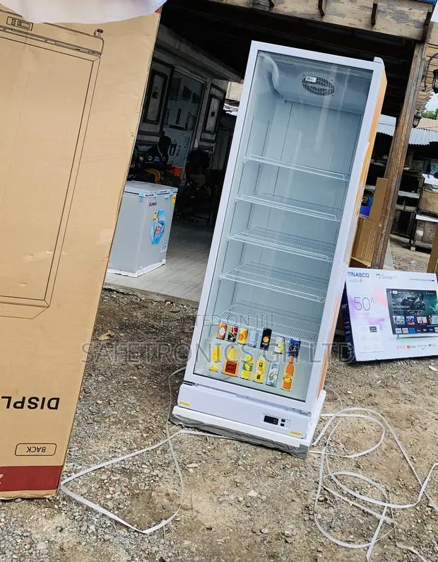 Excellent Zara-600dfg 591-Liter Single-Door Display Refrigerator · Photo 1