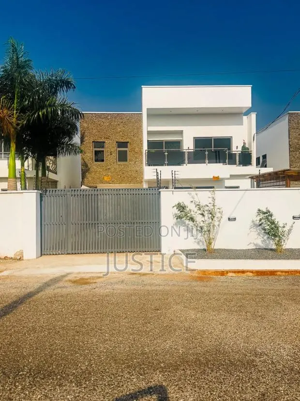 Furnished 3bdrm House in East Airport for rent · Photo 1