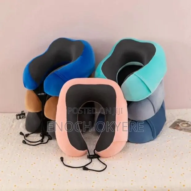 Premium Neck Pillows · Photo 1