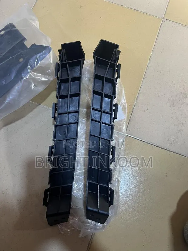 Honda CRV 2017 2018 2020 Headlights Seat · Photo 1