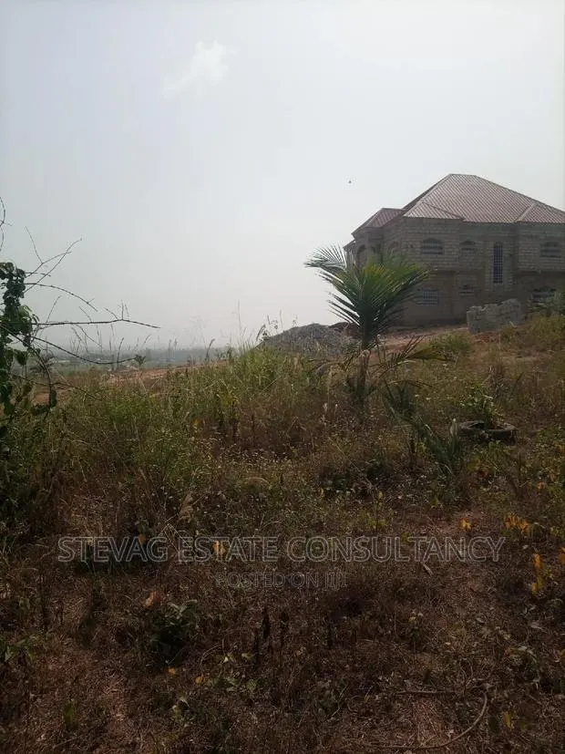 Asamankese Amasaman Obom for Sale · Photo 1