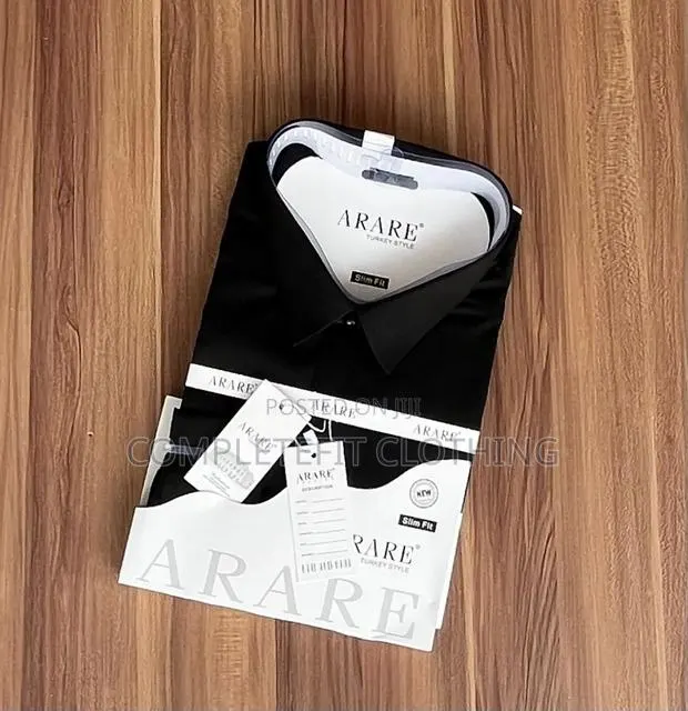Classical Plain Long Sleeves Shirt for Men · Photo 1