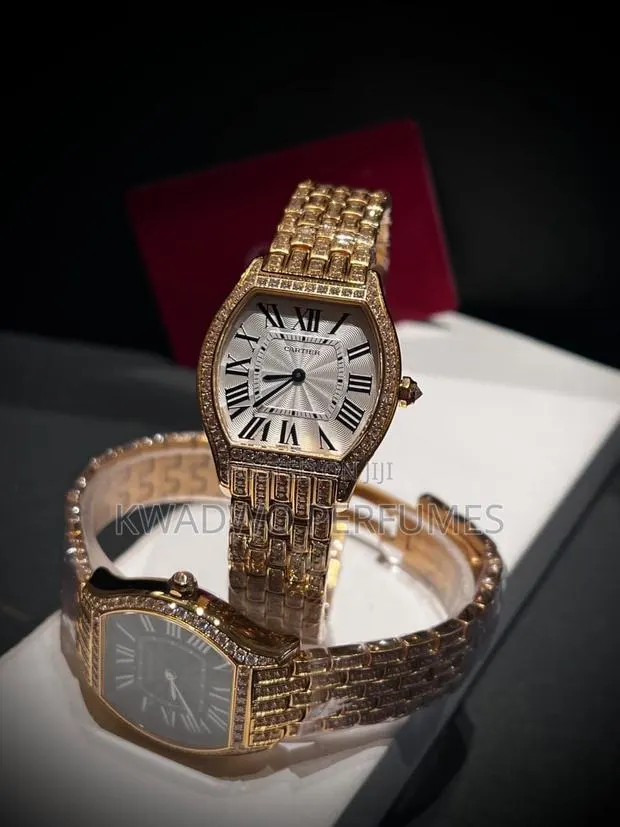 Cartier Swiss Made · Photo 1