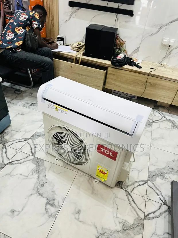 Grab the New Air Conditioner Split R410 Gas 1.5hp · Photo 1