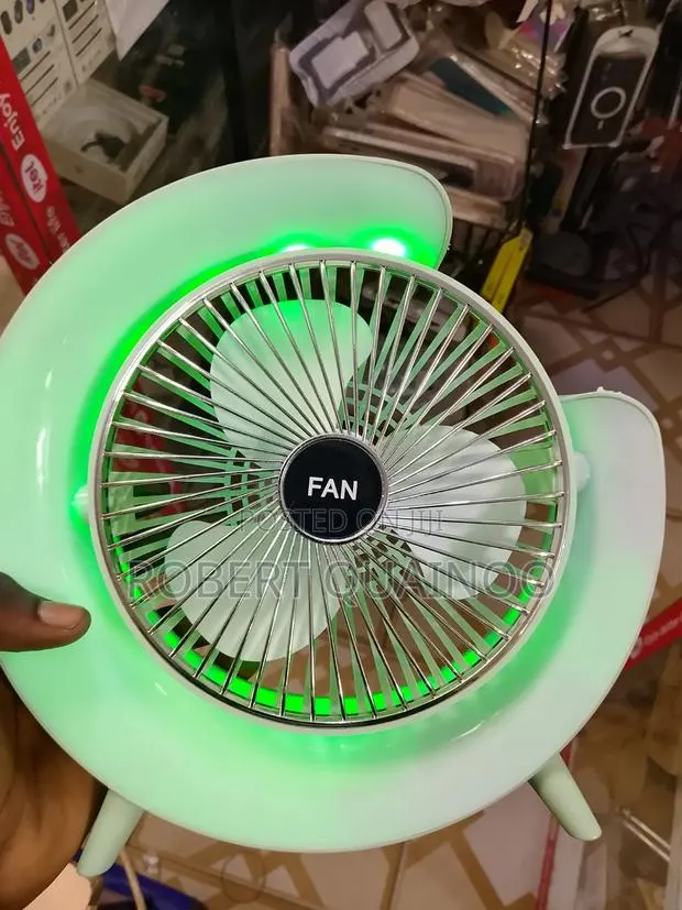 LED Charging Fan · Photo 1