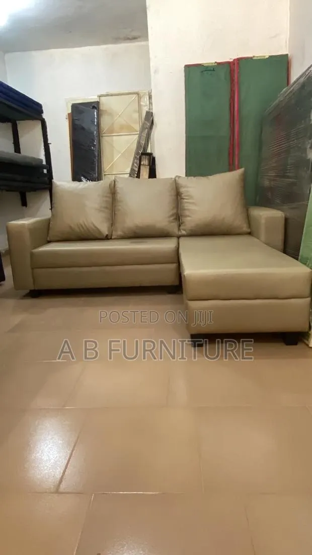 L Shape Sofa · Photo 1