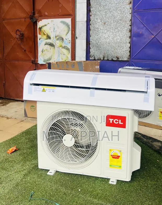 Super Sleek TCL 2.5hp Inverter Air Conditioner(White) · Photo 1