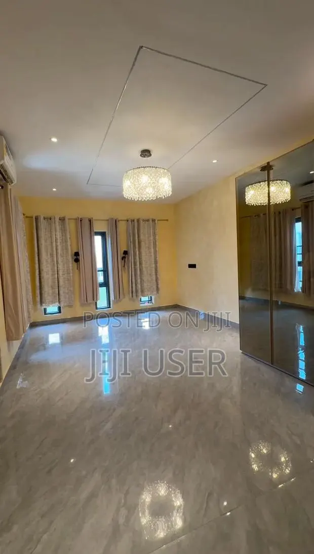3bdrm House in Bushroad, Accra Metropolitan for sale · Photo 1