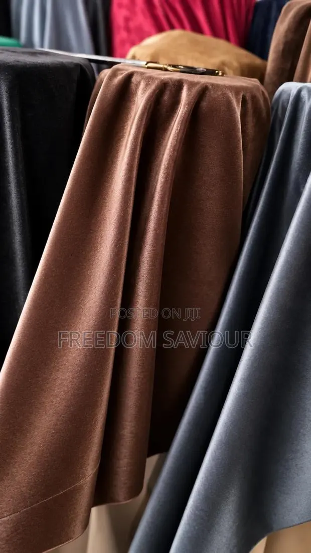 Luxury Upholstery Fabric – Elegant Sofa Material · Photo 1